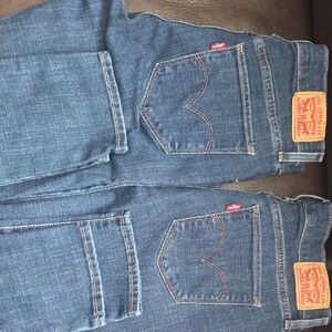 Levi's Women's Dark Blue Straight Leg Jeans